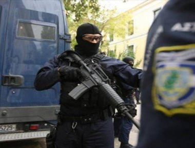 Ποια σενάρια εξετάζει η αντιτρομοκρατική για τις αποστολές των δεμάτων-βομβών